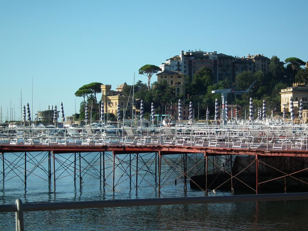 Studio Via Matteotti Rapallo Bagian luar foto
