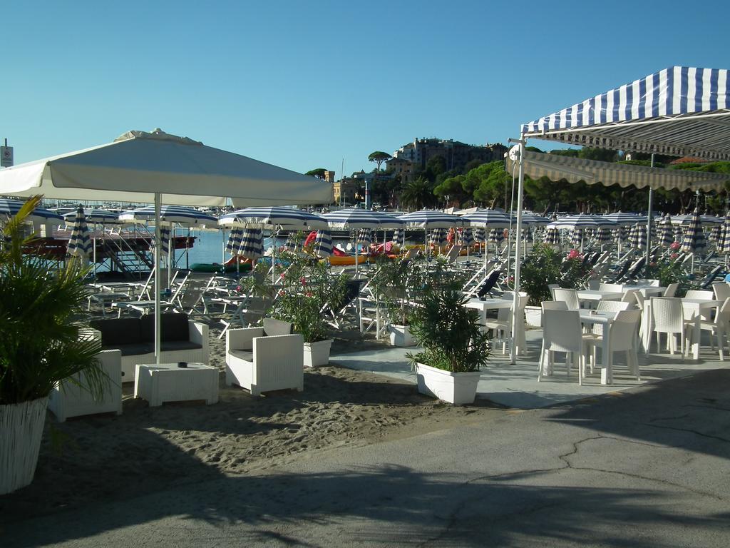 Studio Via Matteotti Rapallo Bagian luar foto